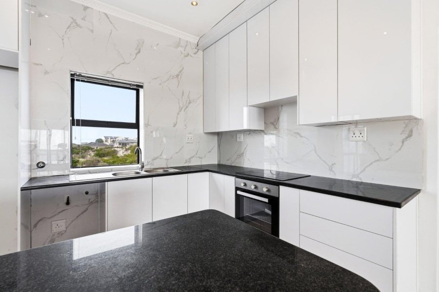 To Let 2 Bedroom Property for Rent in Big Bay Western Cape